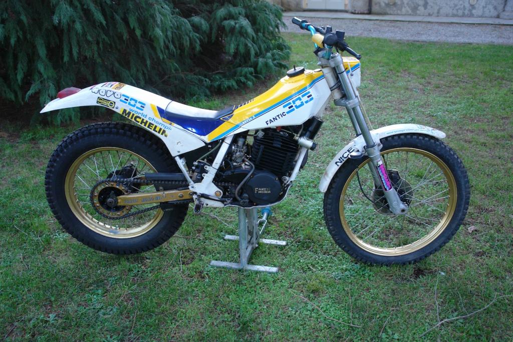 fantic 303 trials bike