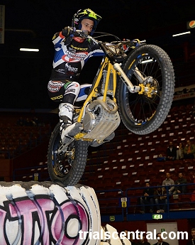 albert cabestany milan indoor 1